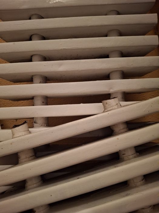 Продам батареи металлические