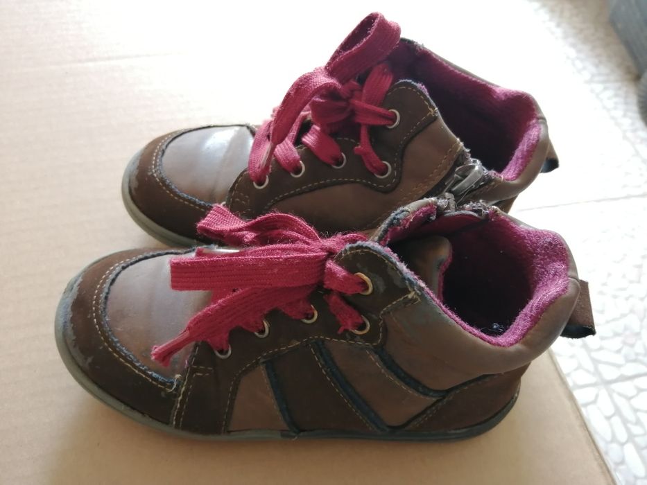 Lote 3 pares de botas criança N. 27