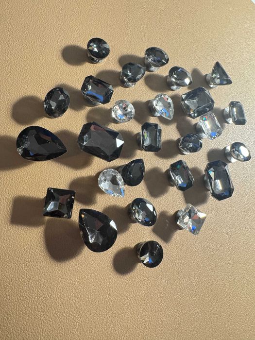 Zestaw ozdobnych kamieni do Crocs