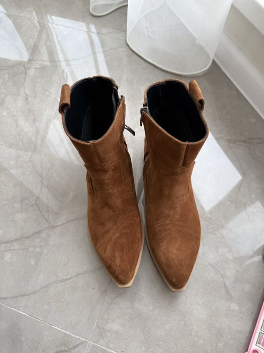 Черевики ботинки козаки 39 25,5