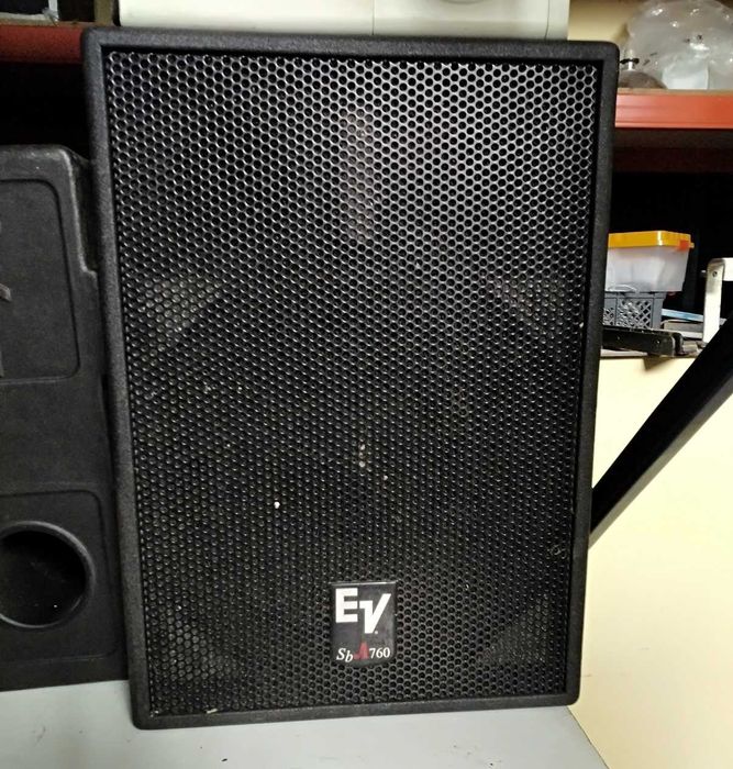 Sub Woofer Amplificado Eletrovoice SbA760