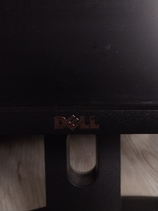 Monitor DELL 24'