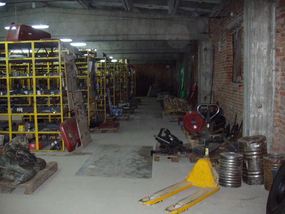 Продам або здам в оренду будівлю в м.Коростень