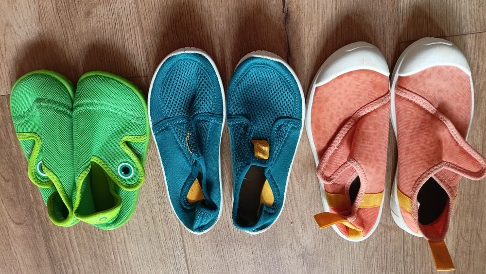 Oddam statek, tacka, buty do wody dla dzieci, węgiel, stojak