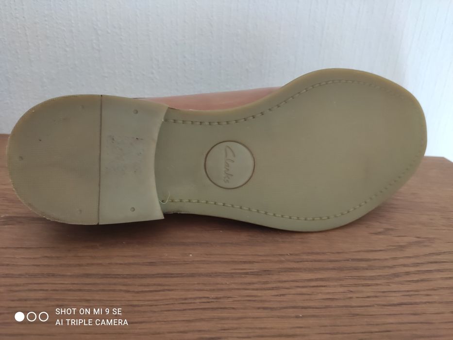 Clarks skórzane buty roz 41.5