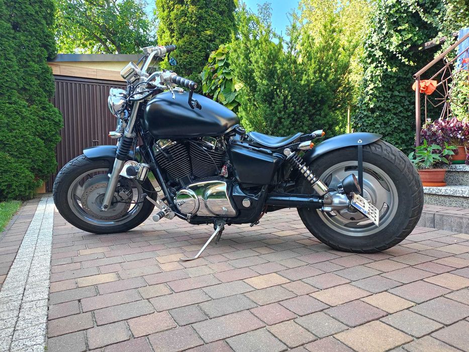 Honda Shadow VT 1100 Sabre Custom Bobber