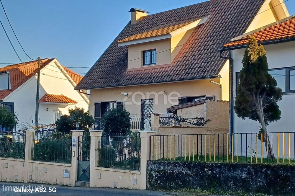 Moradia T5 em Sever – Vista Deslumbrante sobre o Douro