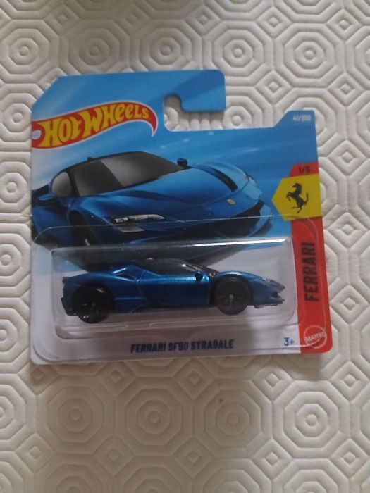 Hot wheels ferrari