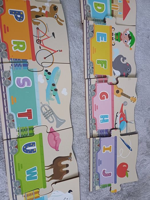 Edukacyjny Drewniany pociąg alfabet puzzle