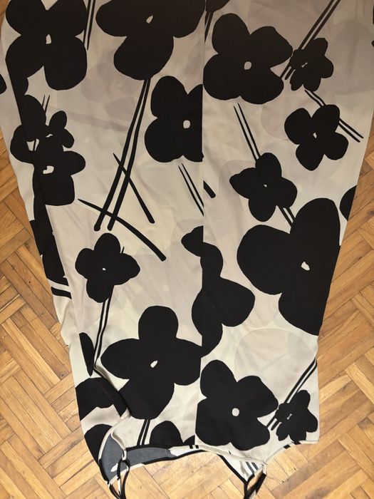 Sukienka na ramiączkach