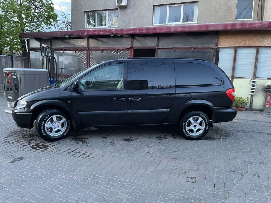 Крайслер Ґранд Вояджер
