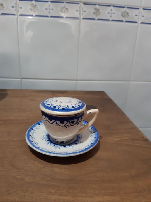 Chávena pintada à mão