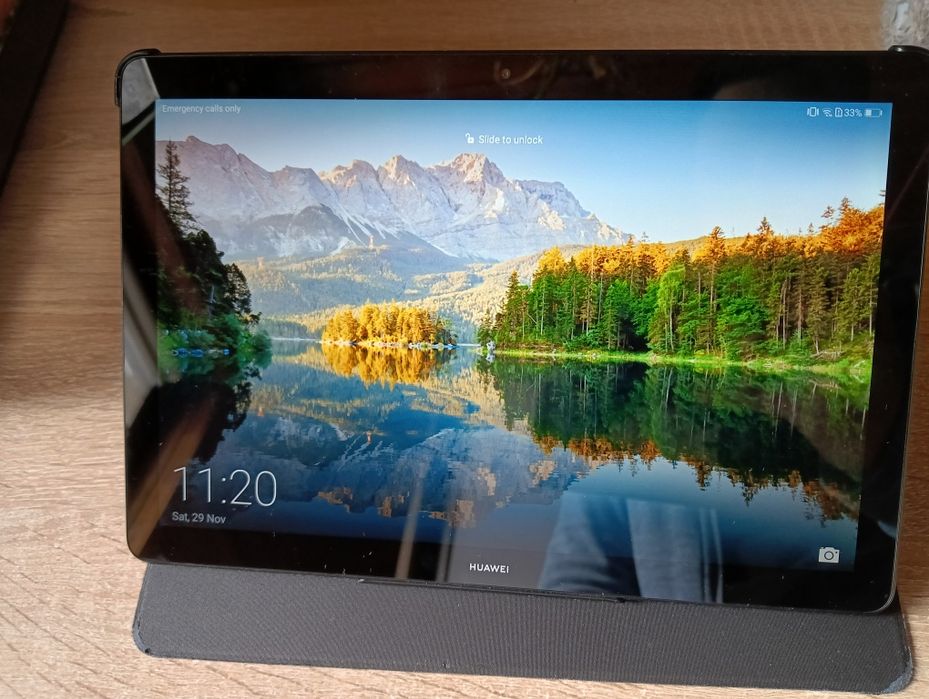 Tablet Huawei MediaPad T5 10.1 16 gb + Etui i ładowarka