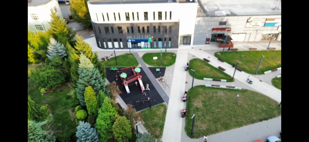 Galeria Krolewska część II w Sandomierzu wynejem powierzchni zewnetrzn