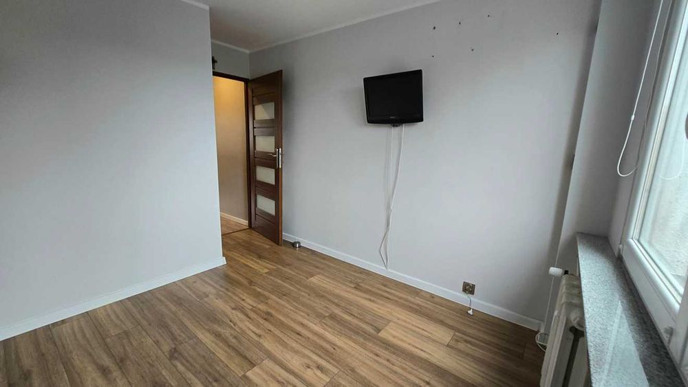 Częściowo umeblowane z dużym balkonem/ os. Tysiąclecia