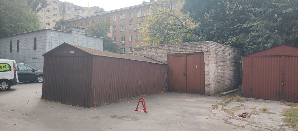 Нежитлове приміщ 23.9квм Куренівка Автозаводська 27Г Кафе Магазин Офіс