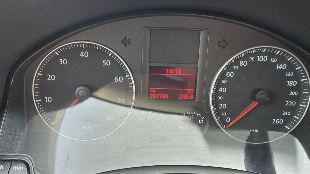Volkswagen golf V