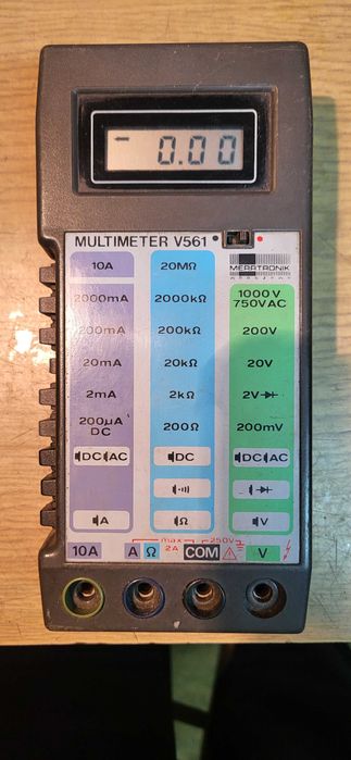 Pierwszy polski multimetr cyfrowy V561