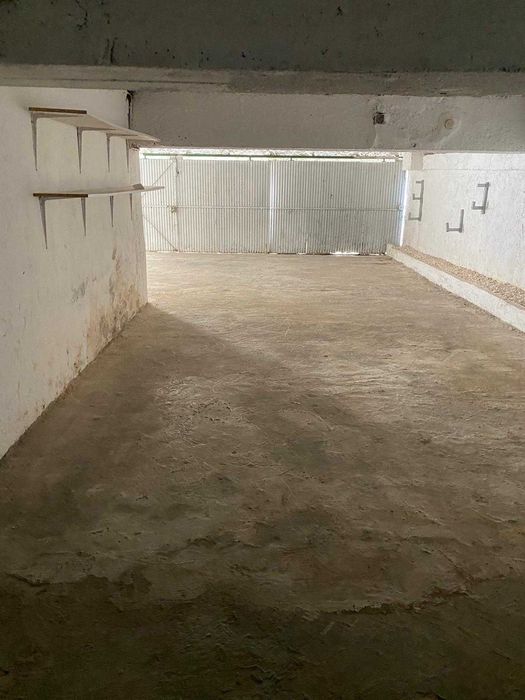 Garage Para varios carros ou como depósito
