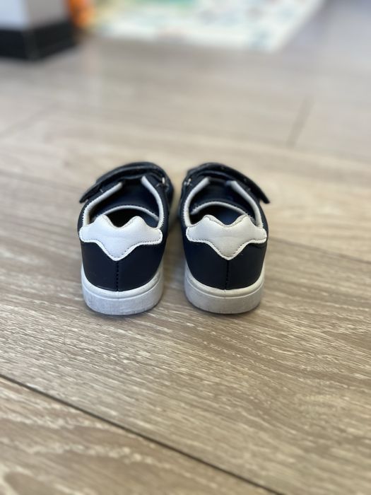 Дитячі кеди черевики 26р