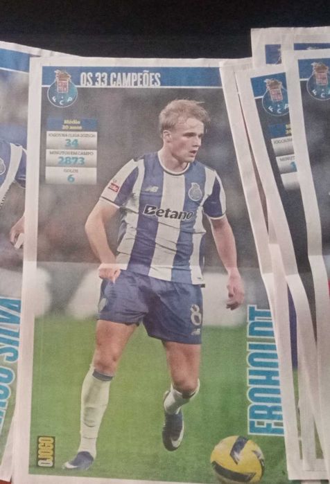 31 posteres gigantes de jogadores do FCPorto campeões nacionais 2025/26