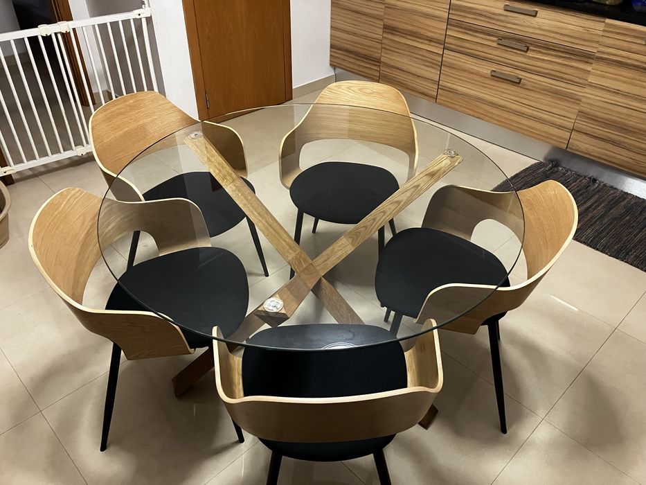 Mesa de jantar AGERBY