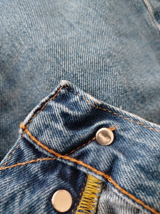 Джинси  Levi's 501 преміум оригінал w33