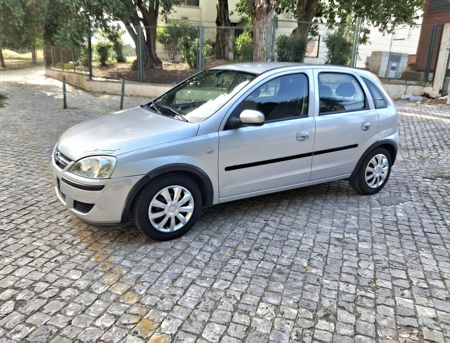 Opel Corsa C 1.2i 16v Nacional 05