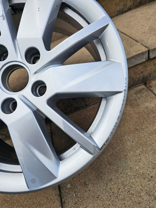 Felga 16cali 5x112 6.5j et48 oryginal Vw Caddy