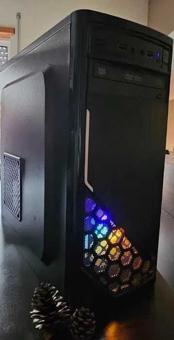 PC i7-2700K + GTX 970 4GB + 16GB RAM + SSD 256GB