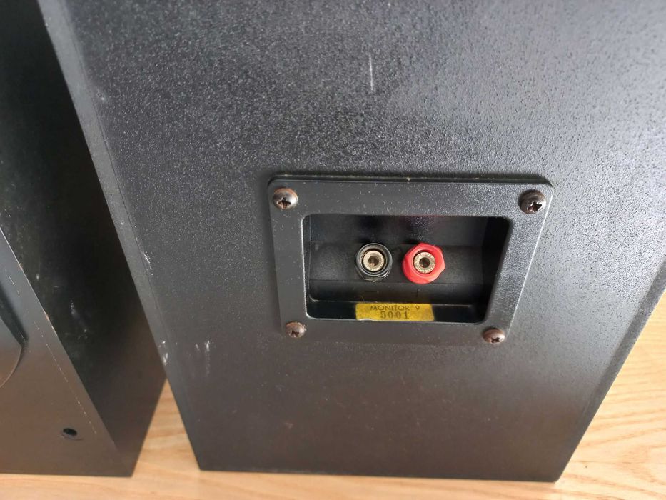 Colunas Monitor Audio - Monitor 9