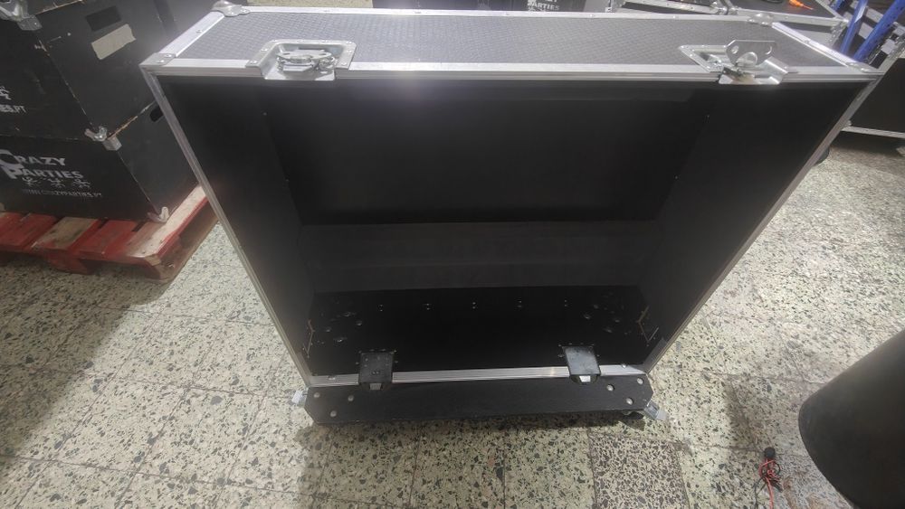 Mesa Midas M32 Live436853189242398726