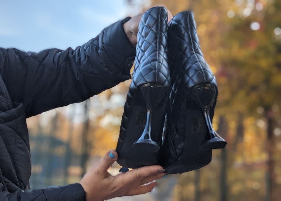 ботильоны на каблуке  ботинки на каблуку дві моделі  37,38,39,40