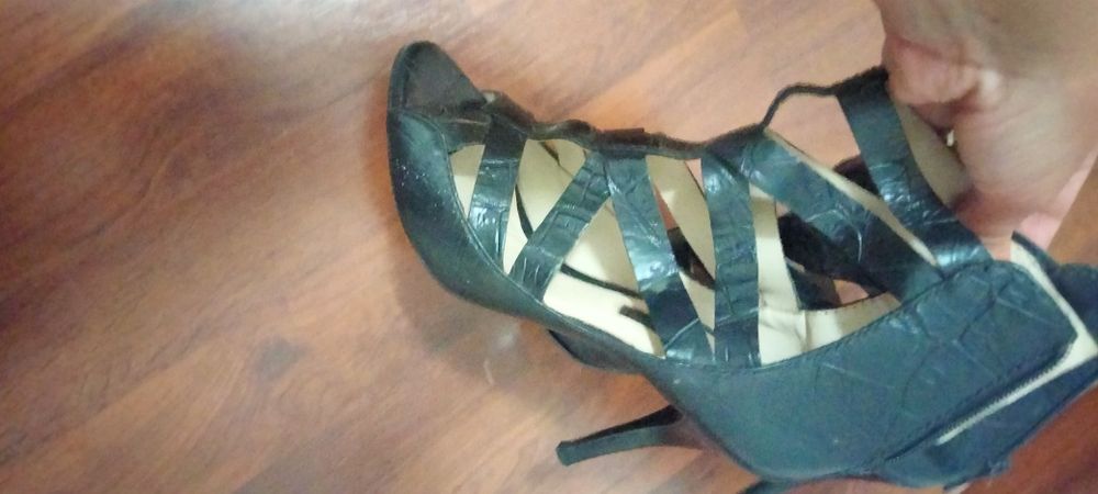 Sandálias Zara pretas 36