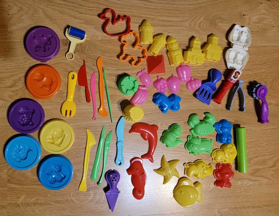 Zabawki do masy typu ciastolina: