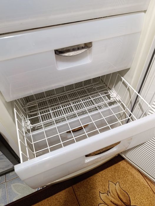 Морозильна камера