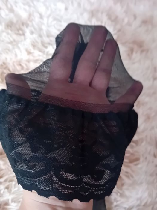 Pończochy damskie samonośne