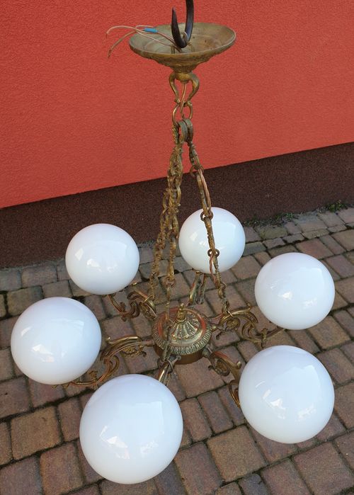 Przepiękna stara mosiężna lampa wisząca