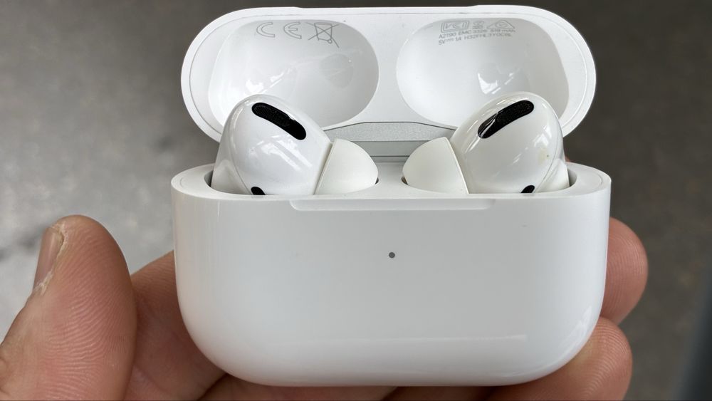 AirPods Pro 1nd Generation 2021