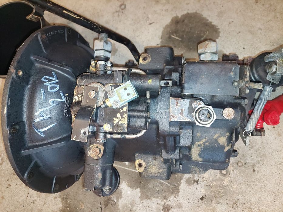 Skrzynia biegów manitou  com t4 2012 mlt