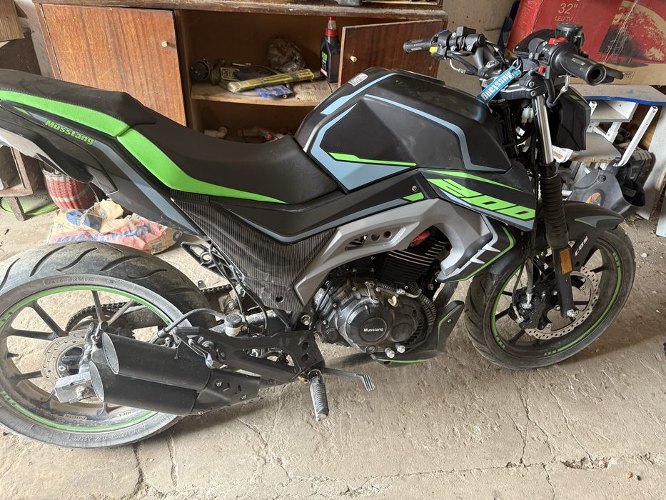 Musttang St 200 продам
