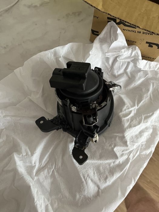 Halogen Audi A2 2000 prawy