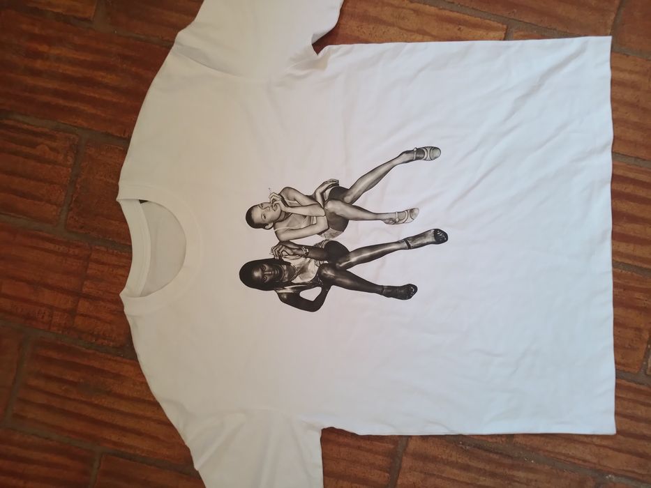 Tshirt models famous
