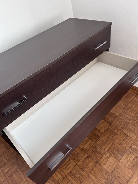 Móvel de quarto - Cómoda
