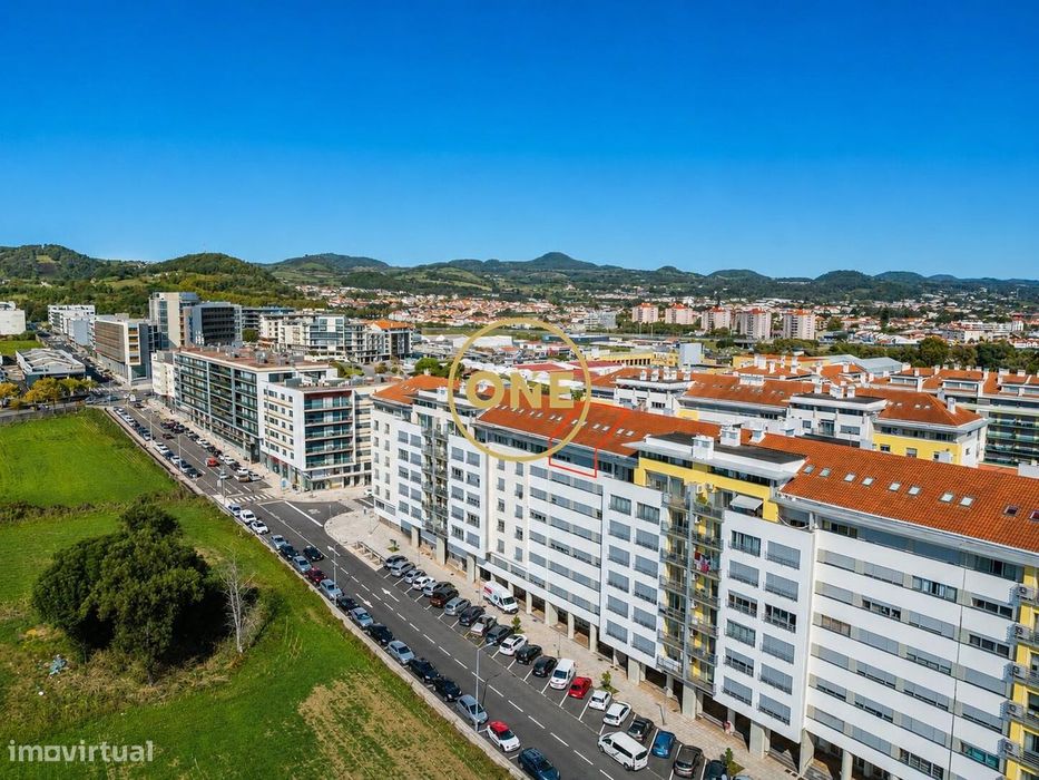 ✨ Apartamento T4 na prestigiada Avenida E – São Miguel ✨