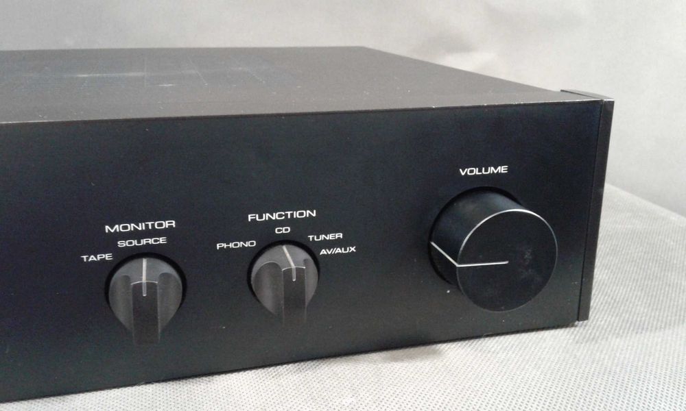 ROTEL RA-810A,wzmacniacz stereo