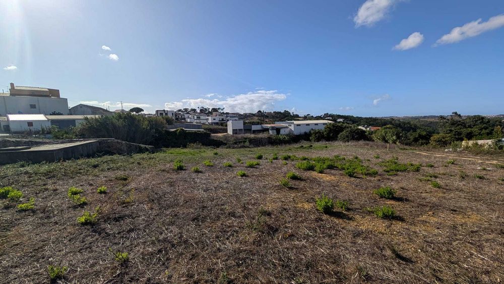Terreno em rua da Cabeça da Mata