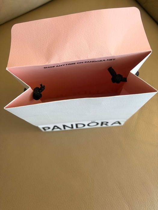 Torebka na biżuterię Pandora