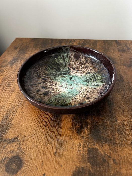 Ozdobna misa gliniana