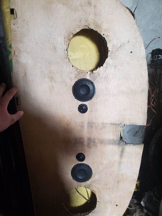 Полка з динаміками mercedes w210